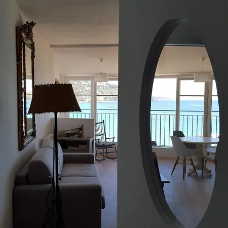 Bellavista Vieux Апартаменты Ментона